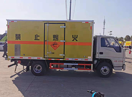 浠水爆破器材运输车