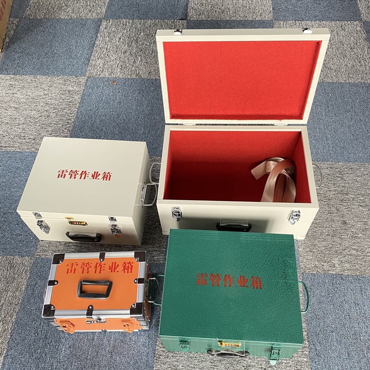浠水爆破工程作业箱如何选择？玻璃钢与传统材质的全面对比